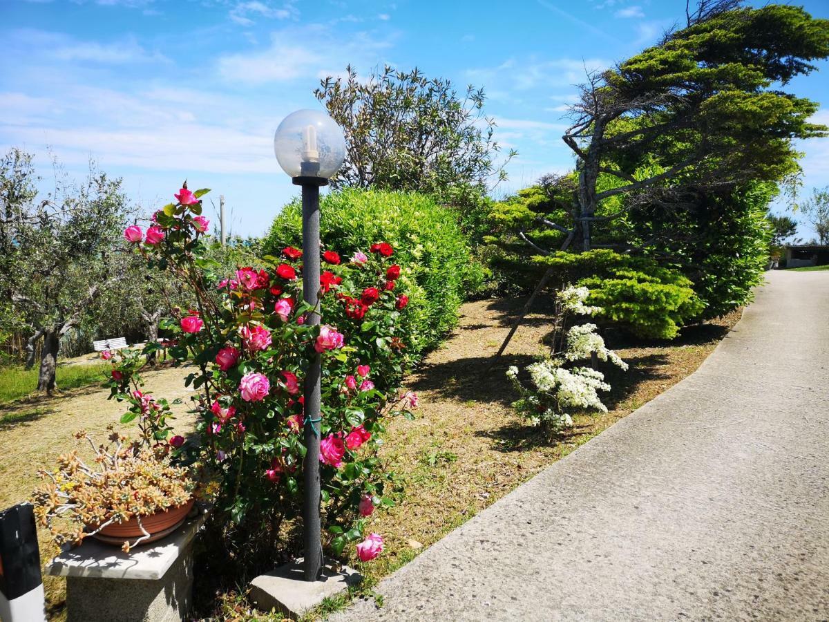 Vacanze Al Mare Appartamento In Villa Torino di Sangro Exterior foto